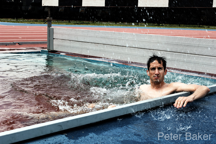 pool splash